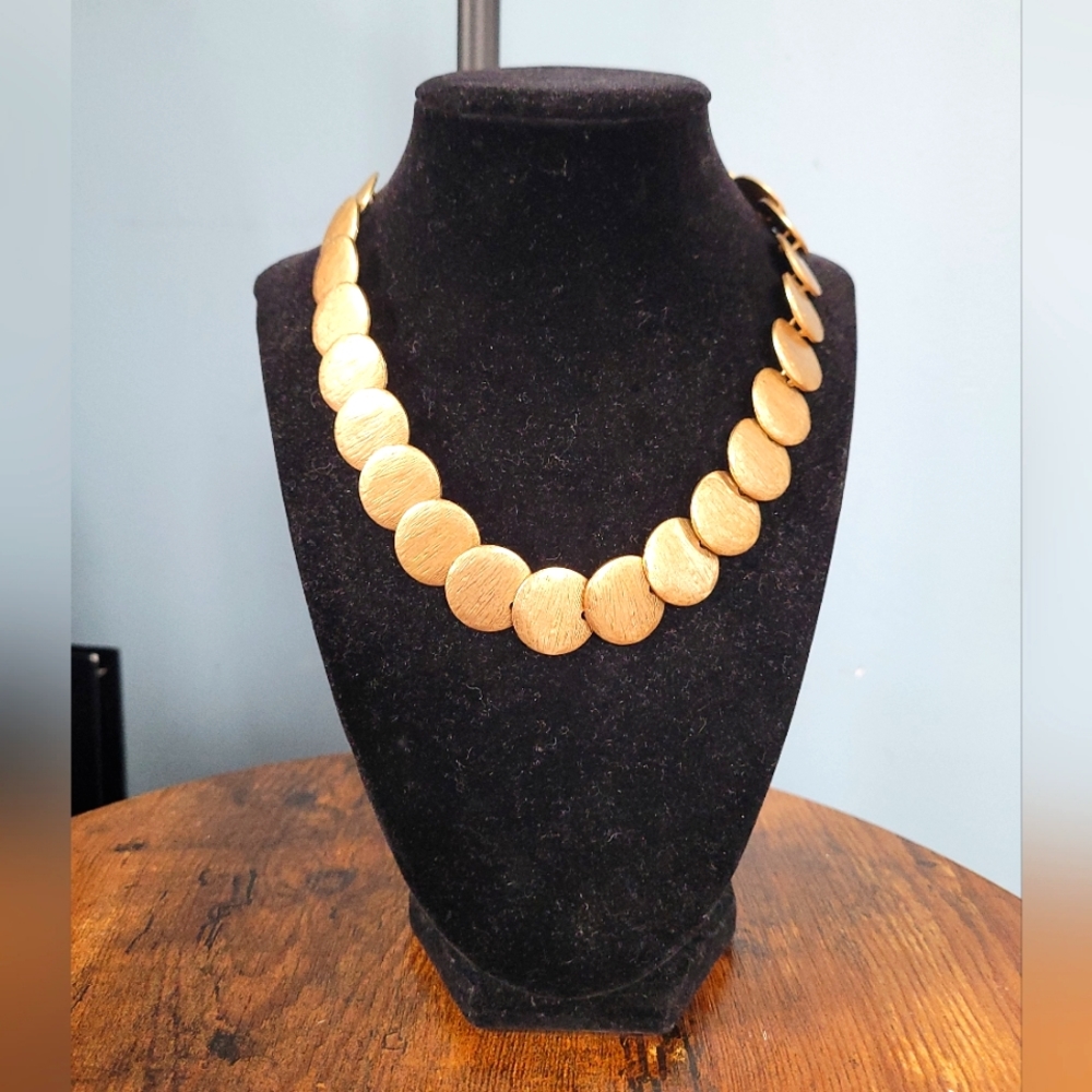 ⭐️Lia Sophia Kiam Family Necklace⭐️